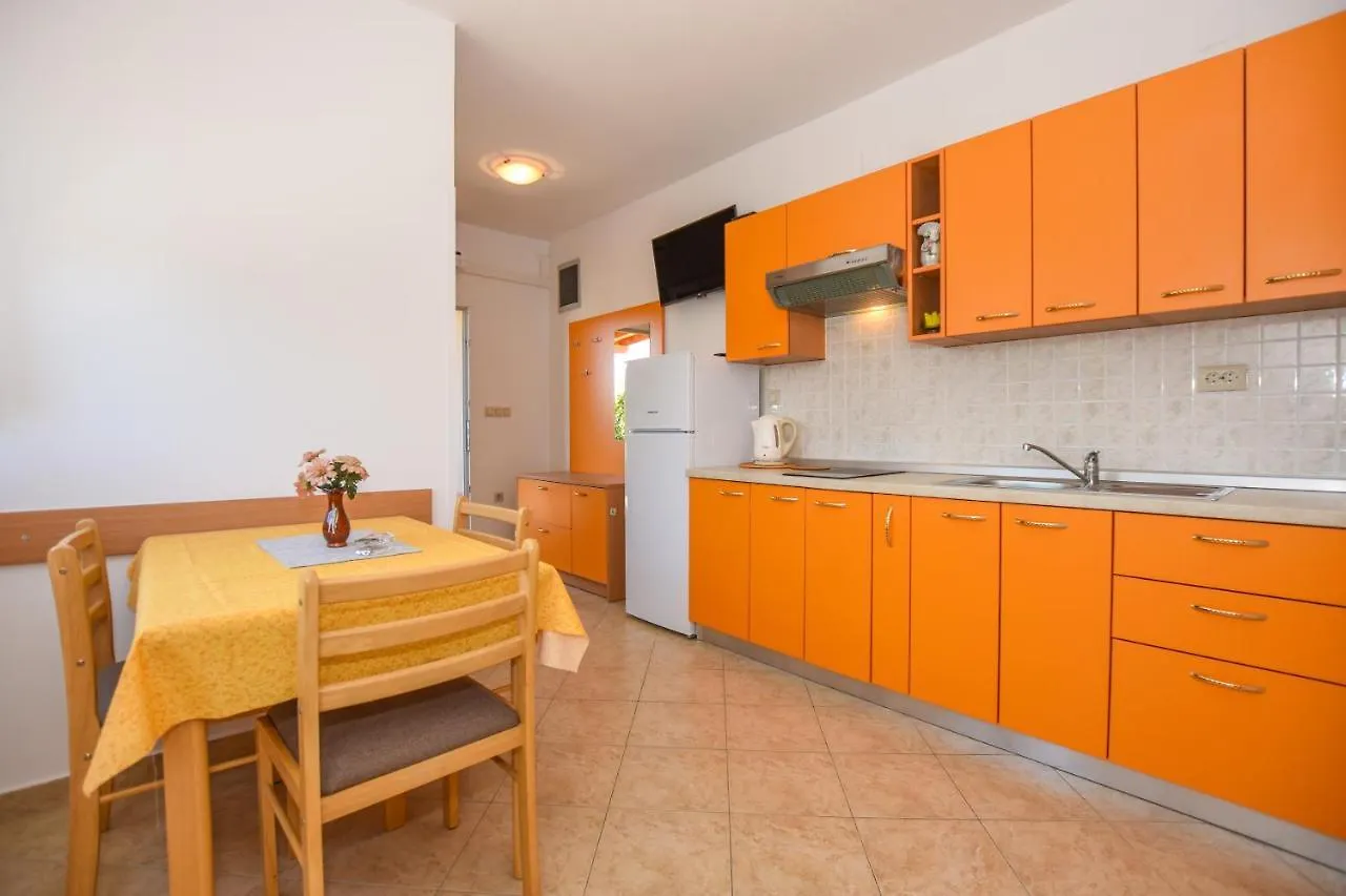 Apartament Apartmani Marija Ljubica Pag Town