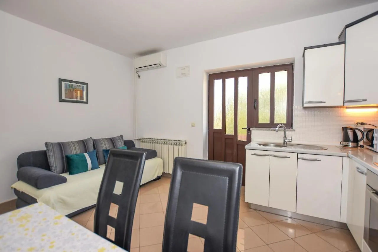 Apartmani Marija Ljubica Pag Town 0*,